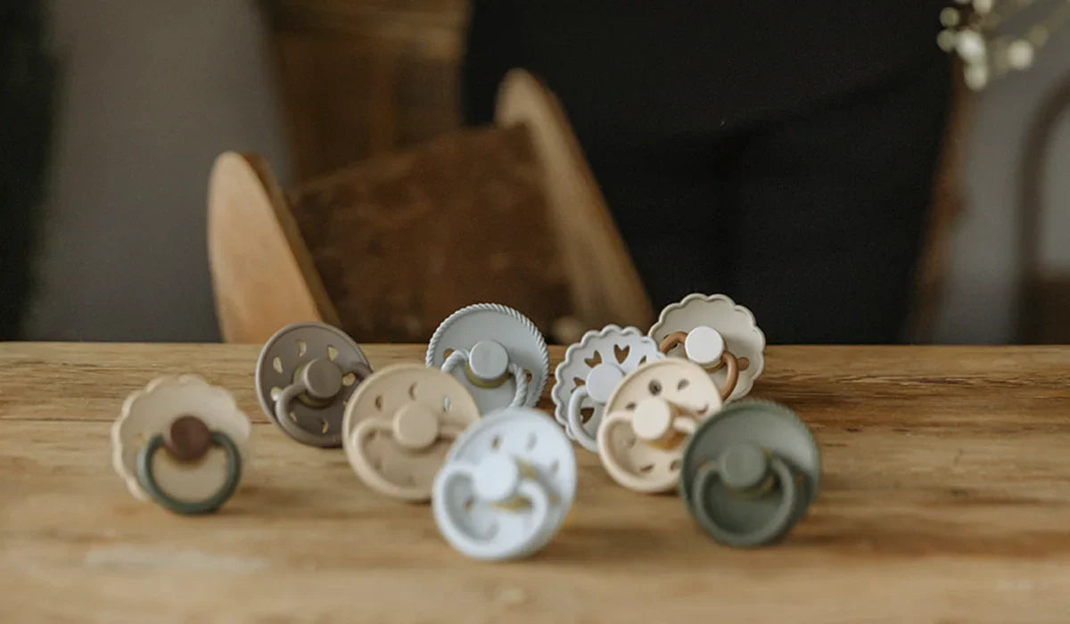 Hvor tit skal jeg udskifte mit barns sutter?