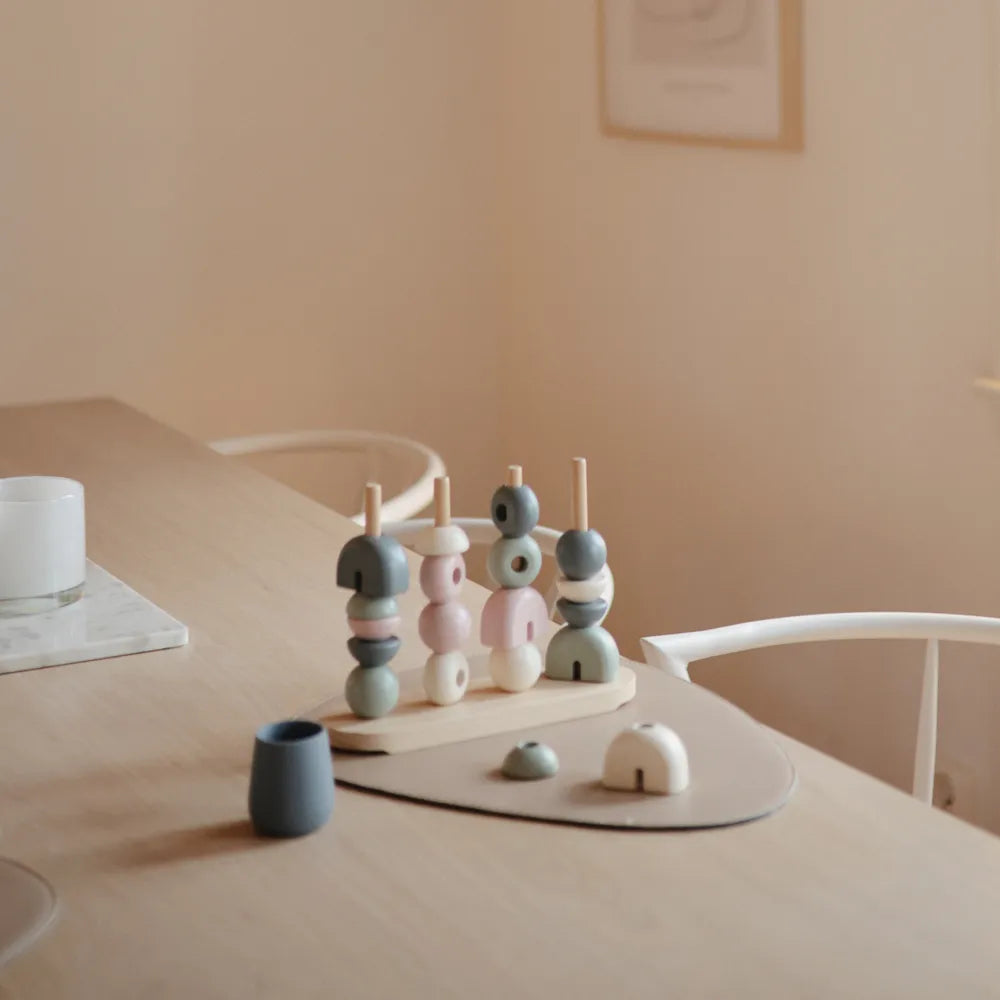 Mushie stablelegetøj