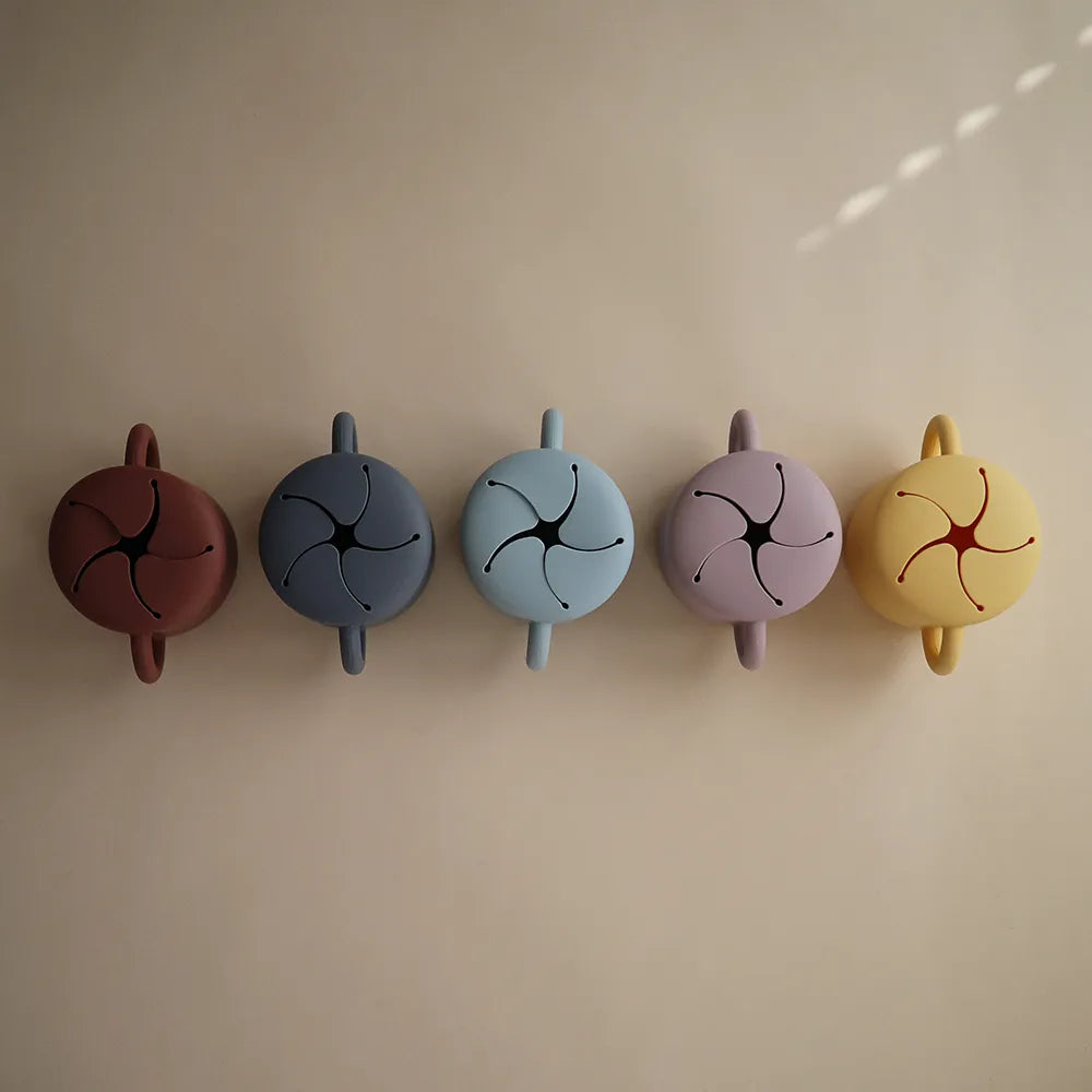 Mushie silikone snack kop