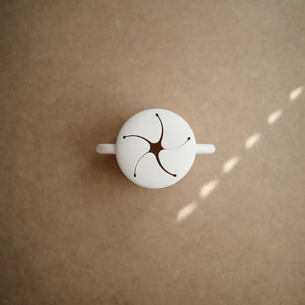 Mushie silikone snack kop