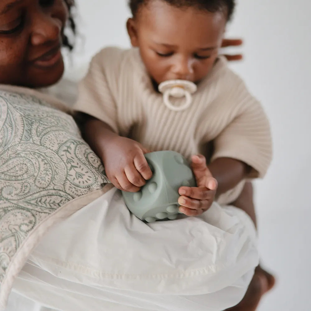 Mushie sanselegetøj - Terninger, 2-pak