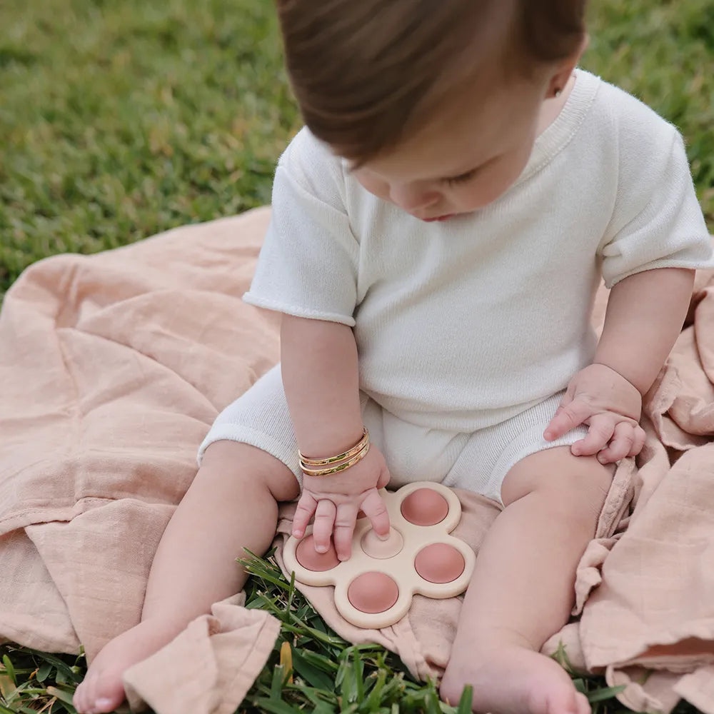 Mushie sanselegetøj - Blomst