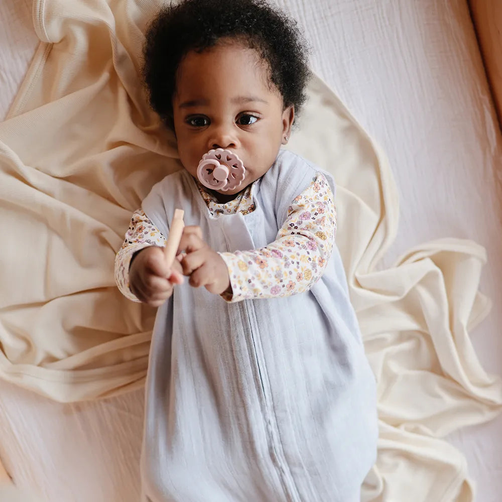 Mushie babytæppe i rib