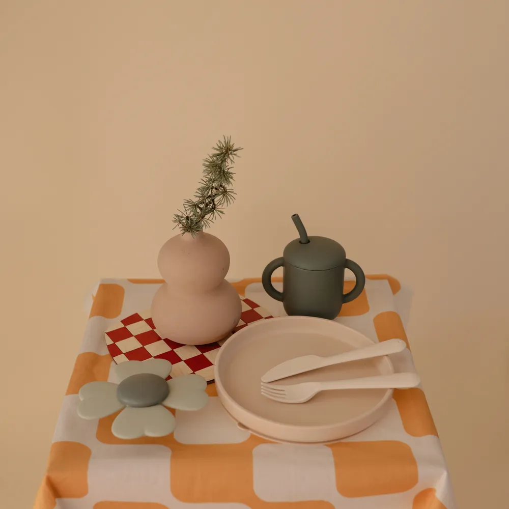 Mushie klassisk skridsikker tallerken