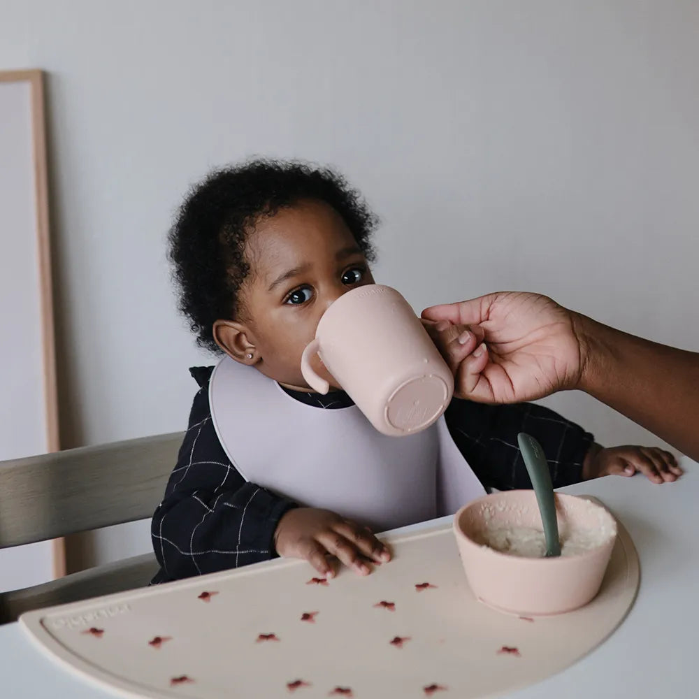 Mushie drikkekop med tud