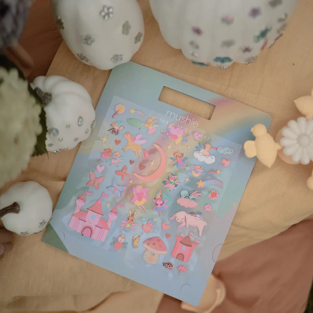 Mushie aktivitetsbog med klistermærker